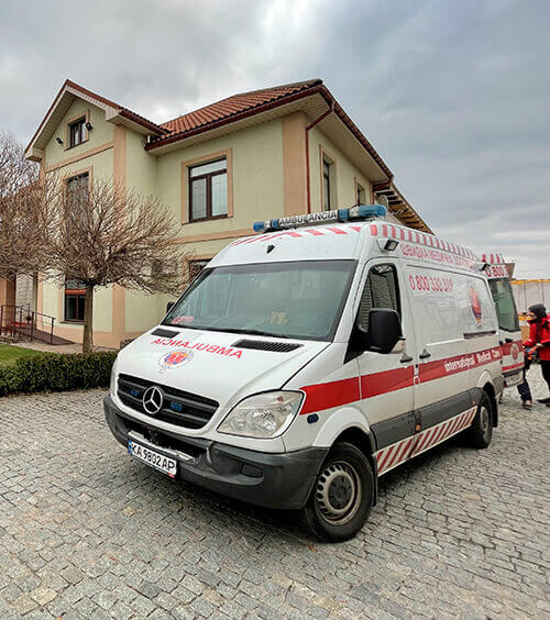 Коли потрібне термінове перевезення лежачих хворих і як організувати транспортування в Харкові